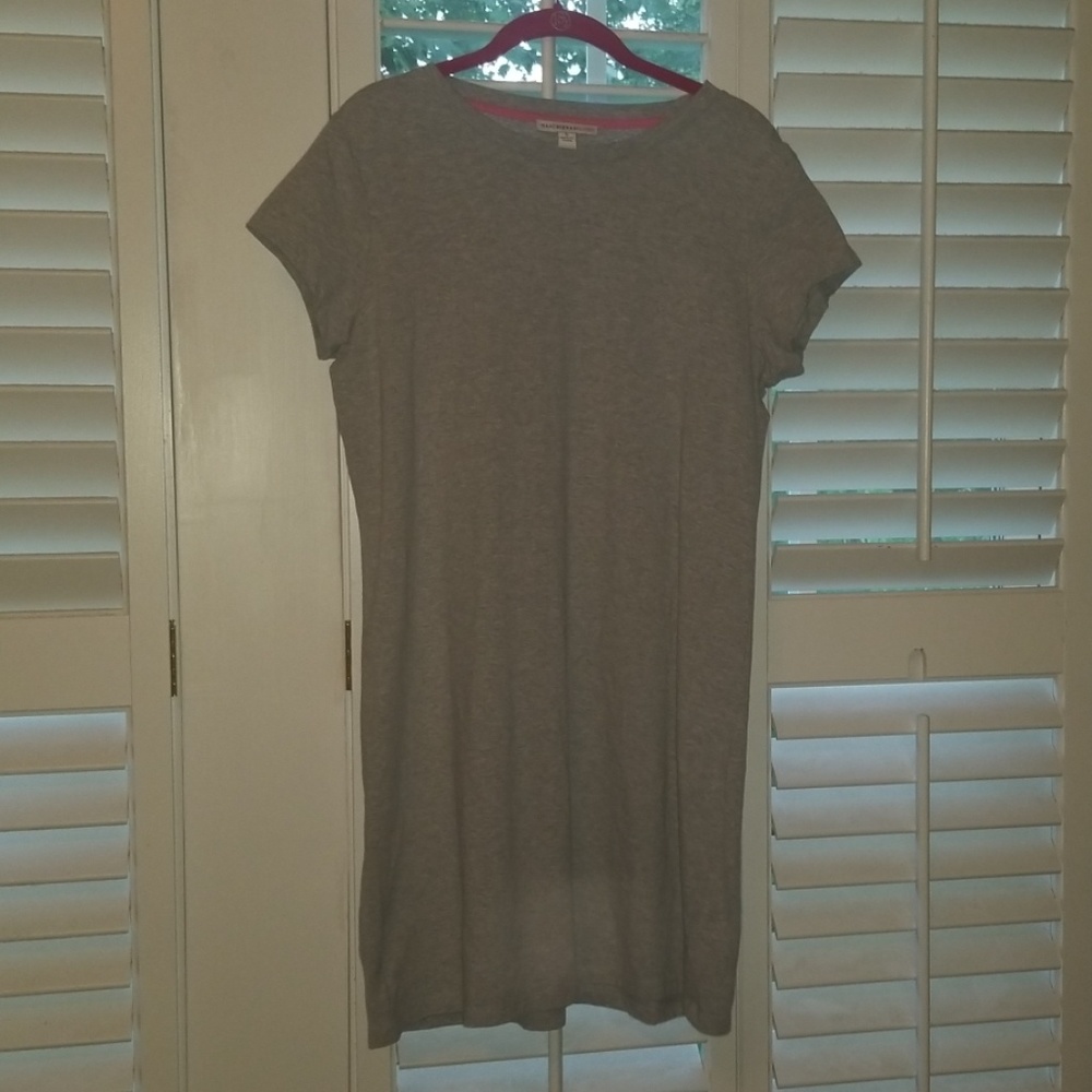 EUC Super Cute Isaac Mizrahi Gray Tshirt Dress
